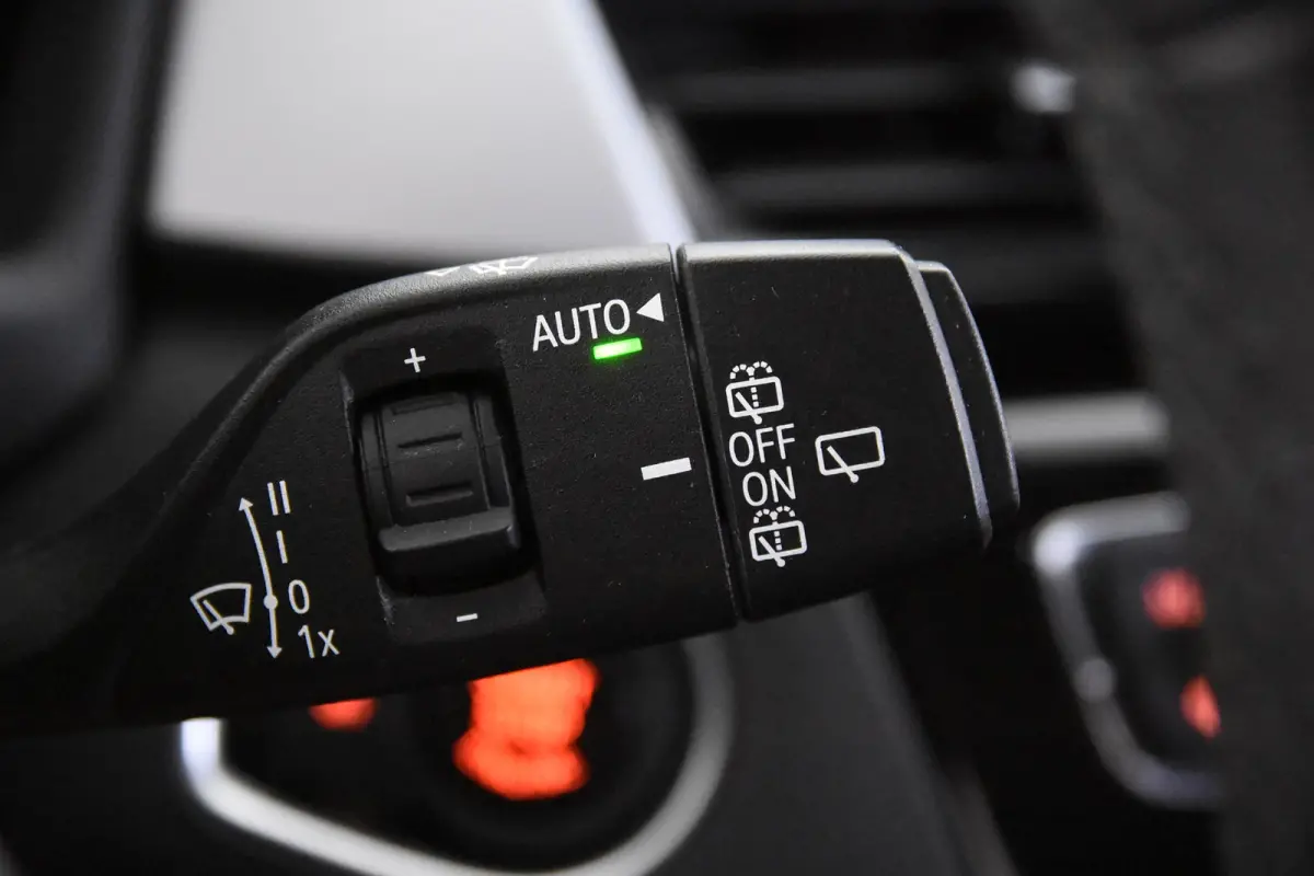 sDrive18i*1ste Eigenaar*Leer*Navigatie*Trekhaak*Carplay*