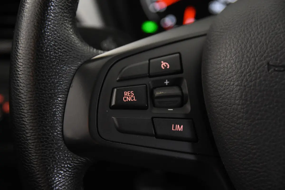 sDrive18i*1ste Eigenaar*Leer*Navigatie*Trekhaak*Carplay*