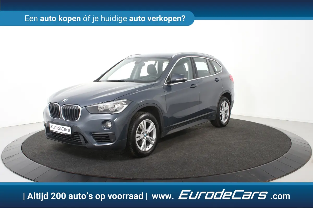 sDrive18i*1ste Eigenaar*Leer*Navigatie*Trekhaak*Carplay*