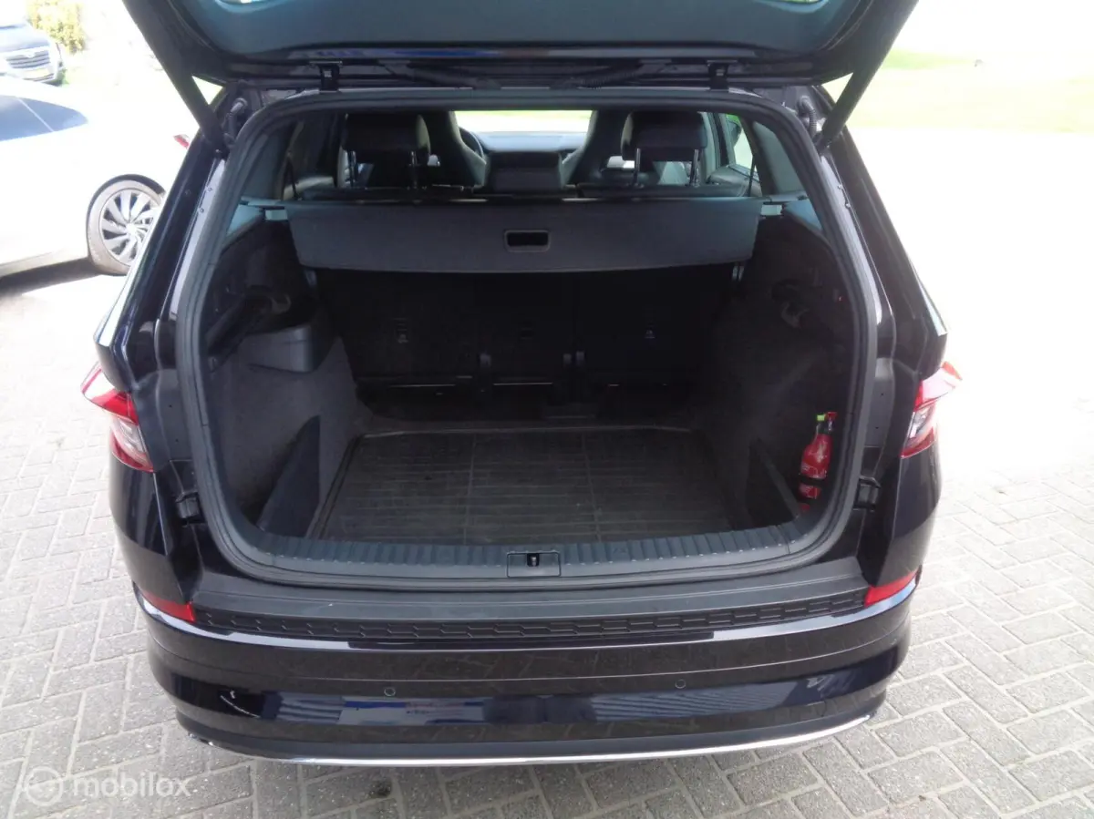 1.5 TSI Sportline Business/Full LED/20'' velgen/Ecc/Camera/Trekhaak/DCC/1st eig