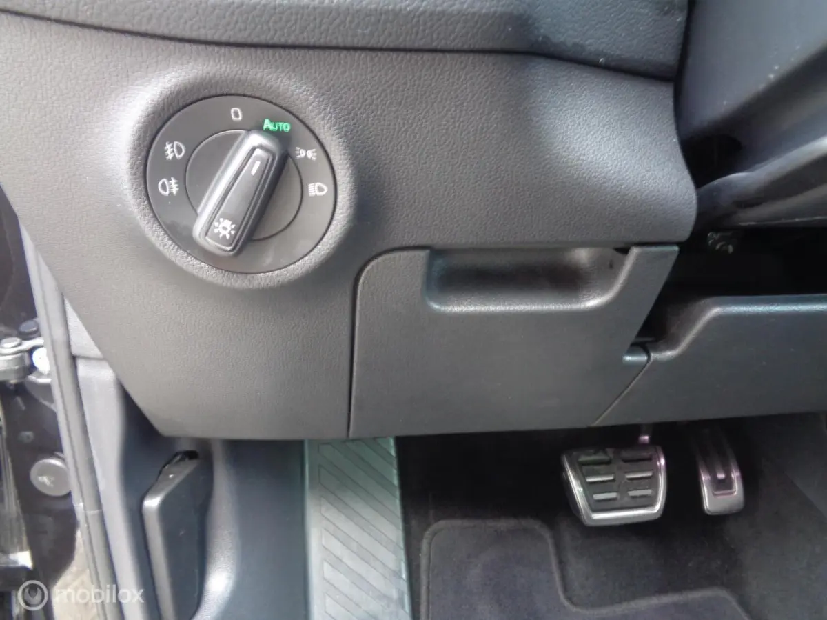 1.5 TSI Sportline Business/Full LED/20'' velgen/Ecc/Camera/Trekhaak/DCC/1st eig