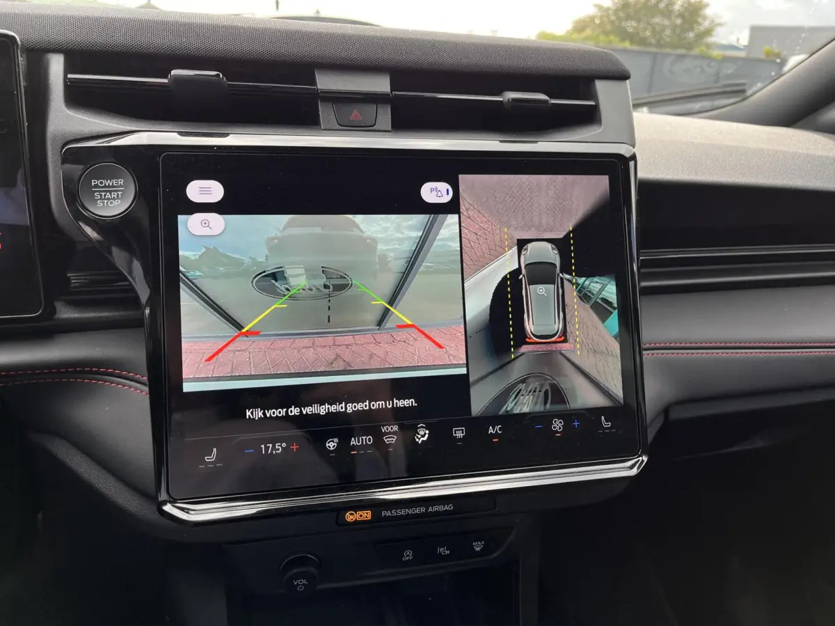 1.0 EcoBoost ST-Line 125PK Winterpack Adaptieve Cruise 360-Camera Matrix-LED Elek. Achterklep Navi Carplay Keyless Privacy Glass *Rijk uitgerust*