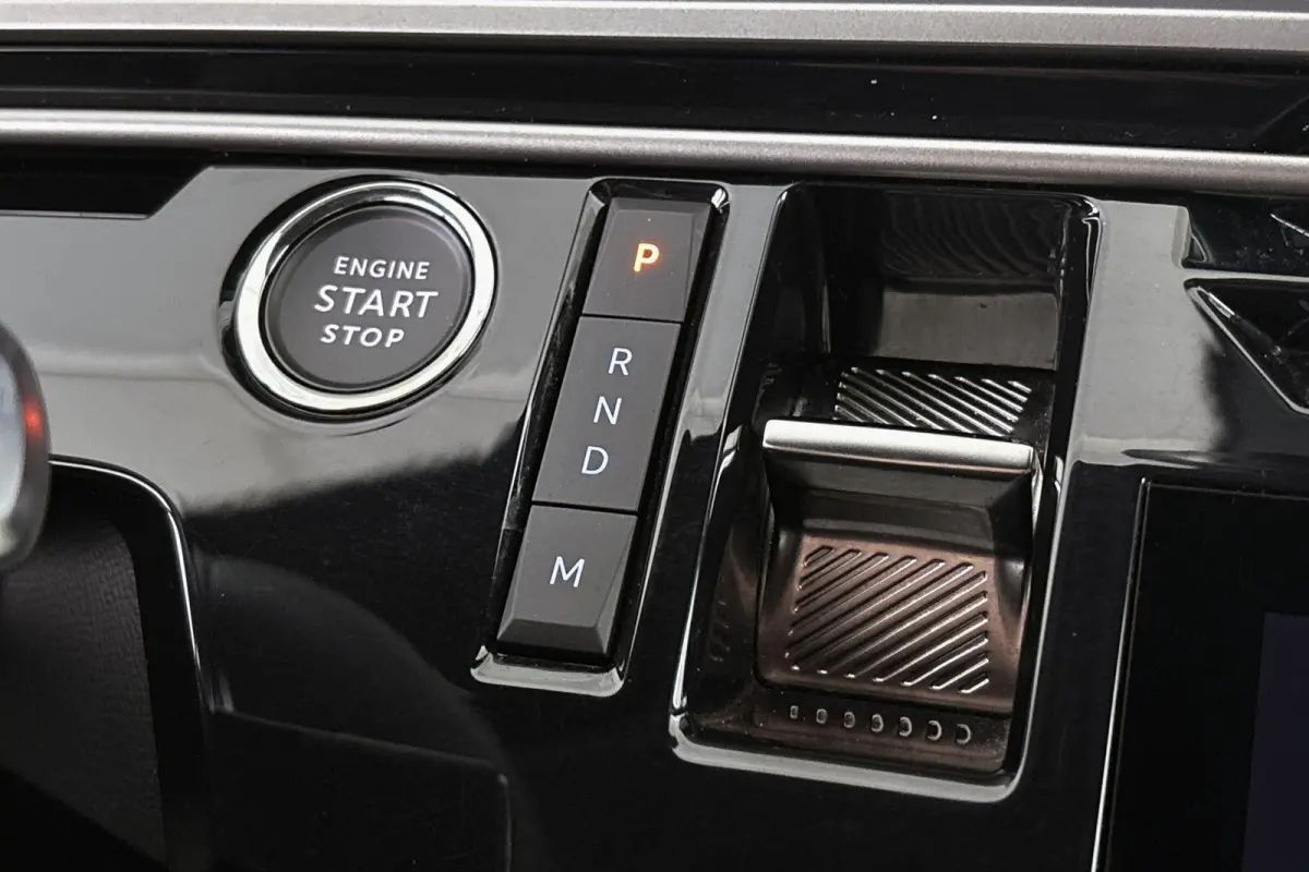 1.2 Hybrid 145 GT 7p 360 Camera Stuur-Stoelverwarming