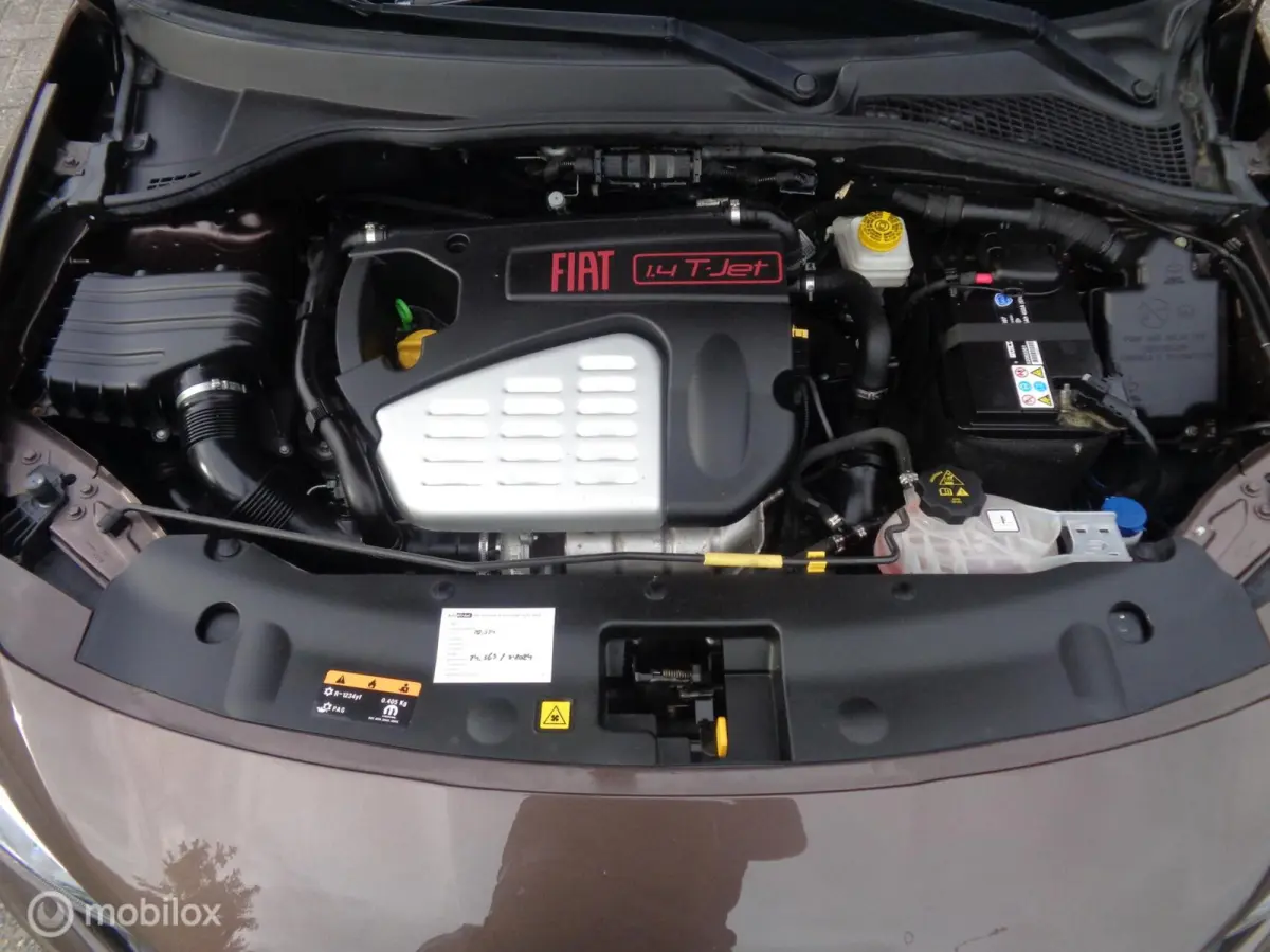 1.4 T-Jet 16v Business Lusso/Ecc/Airco/Lm velgen/PDC/Navi/LEER