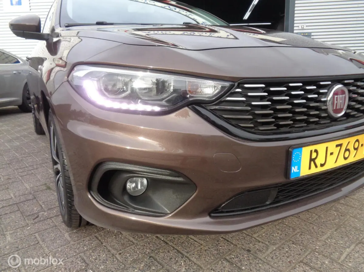 1.4 T-Jet 16v Business Lusso/Ecc/Airco/Lm velgen/PDC/Navi/LEER