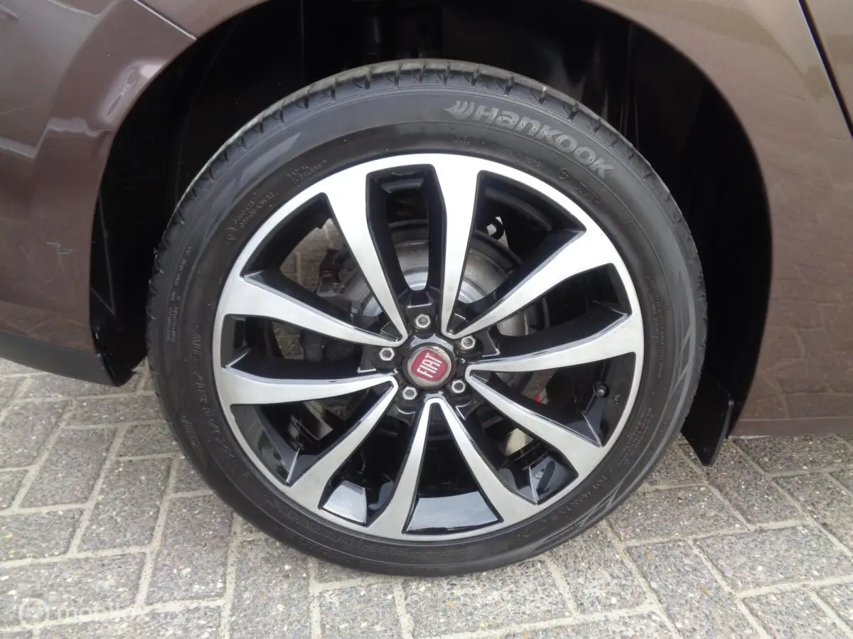 1.4 T-Jet 16v Business Lusso/Ecc/Airco/Lm velgen/PDC/Navi/LEER