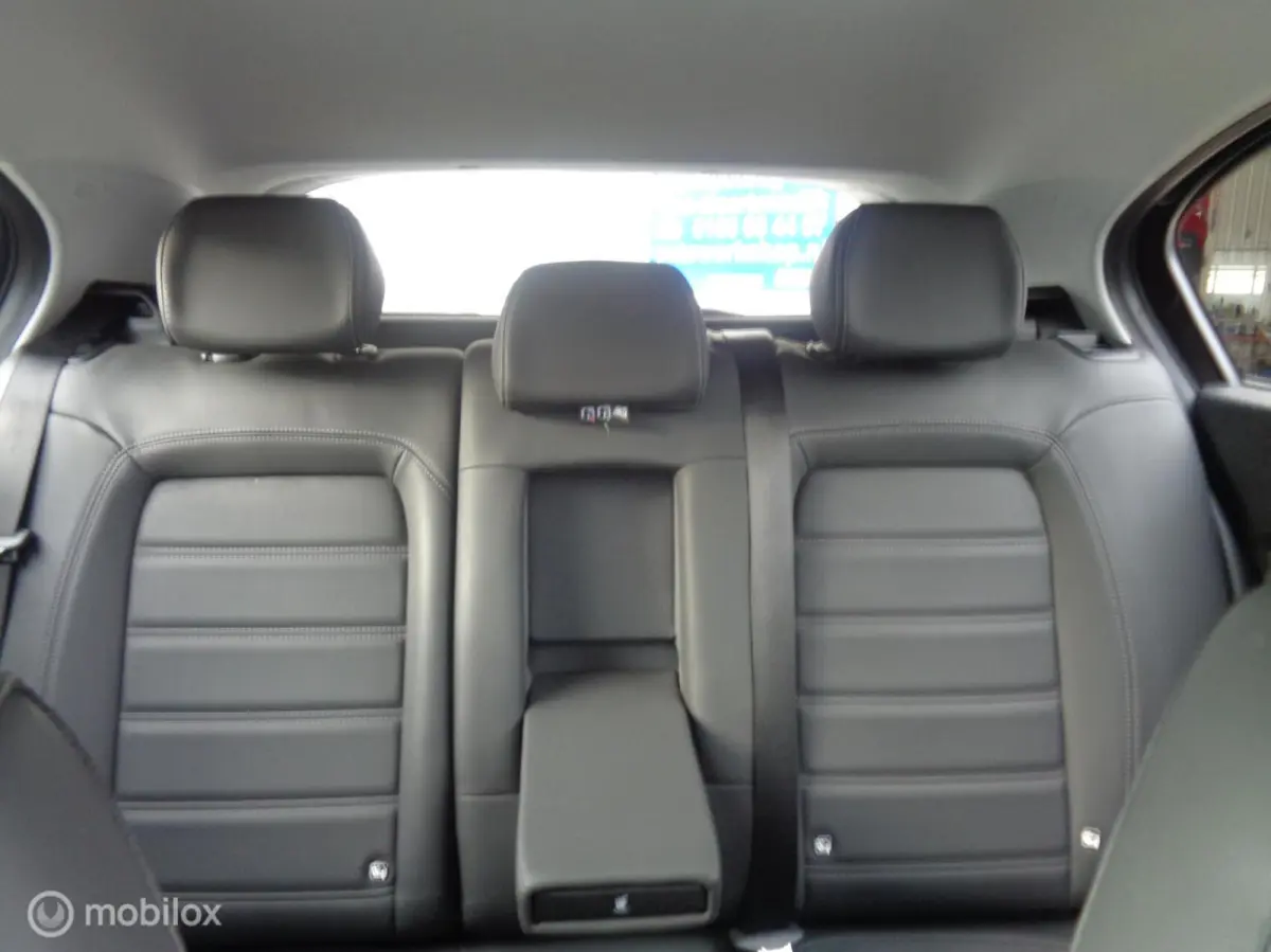 1.4 T-Jet 16v Business Lusso/Ecc/Airco/Lm velgen/PDC/Navi/LEER