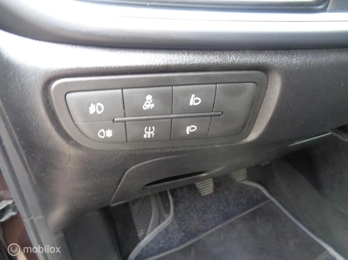 1.4 T-Jet 16v Business Lusso/Ecc/Airco/Lm velgen/PDC/Navi/LEER