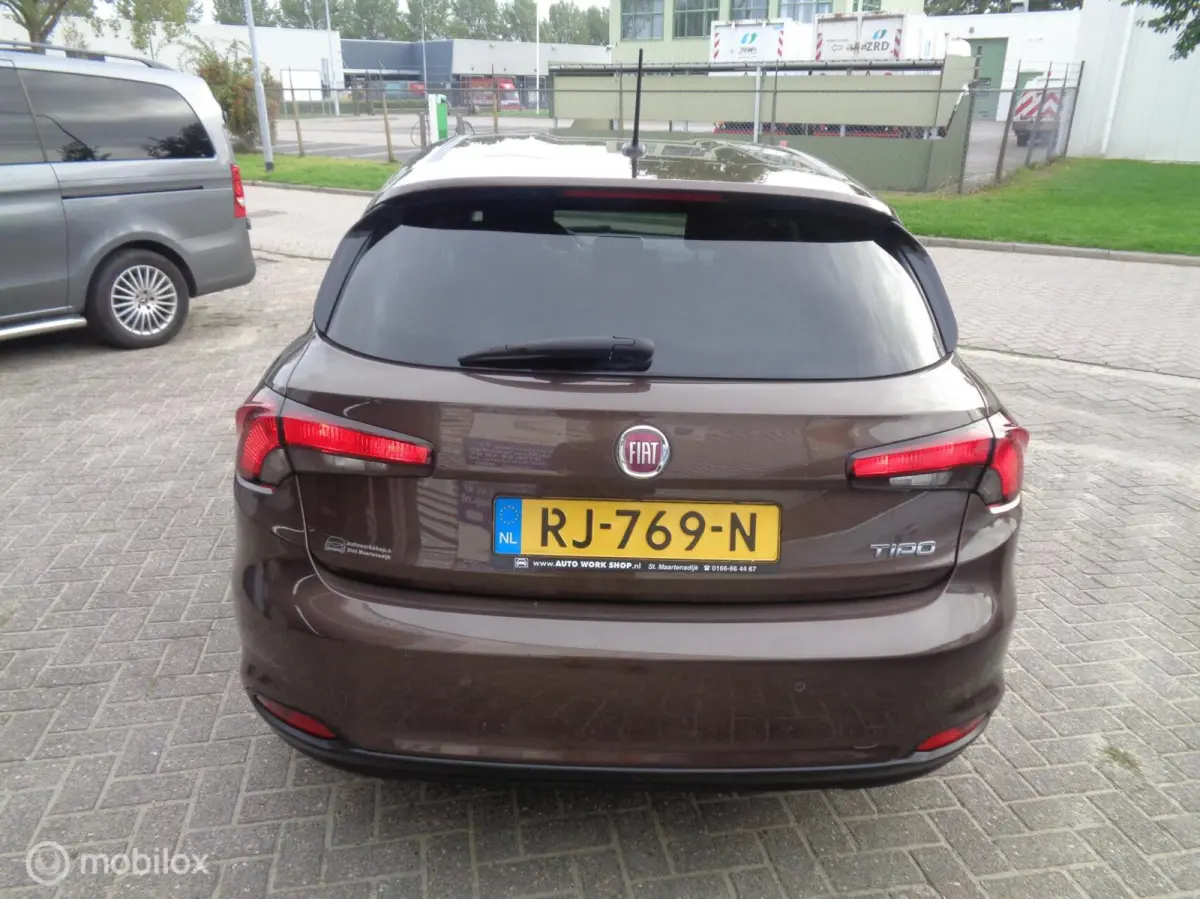 1.4 T-Jet 16v Business Lusso/Ecc/Airco/Lm velgen/PDC/Navi/LEER