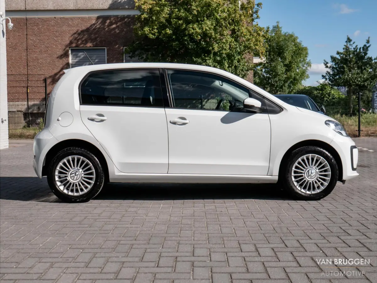 Up! 1.0 BMT move up! Camera Cruise E-Ramen Airco ParkeerSensoren