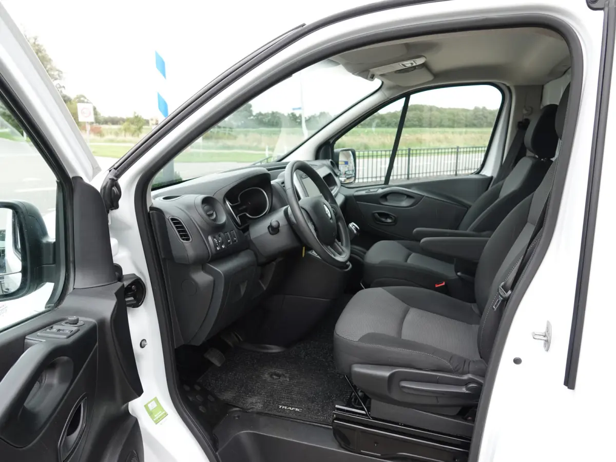 2.0 dCi 120 T29 L1H1 Comfort TREKH. | NAVI | CRUISE | PDC | AIRCO