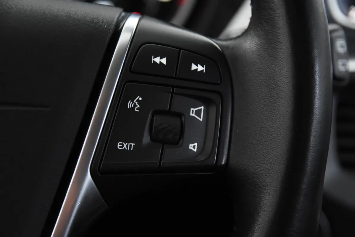 2.0 T3 Nordic+ *Leer*Navigatie*Stoelverwarming*Trekhaak*
