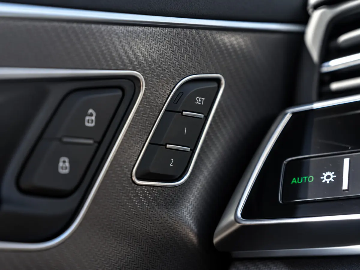 RS 4.0 TFSI RS Q8 quattro