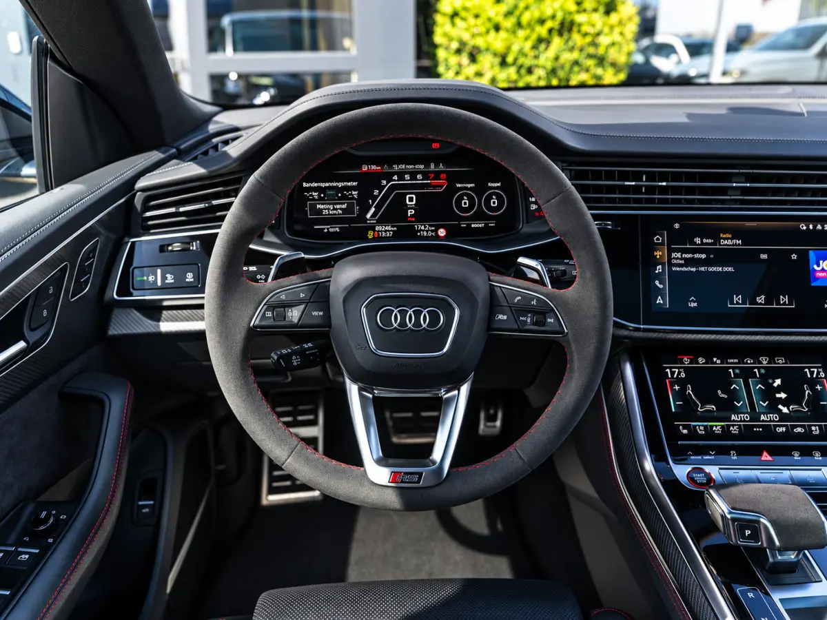 RS 4.0 TFSI RS Q8 quattro
