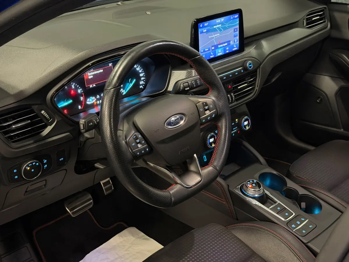 1.5 EcoBoost ST Line AUT/NAVI/LED/B&O/HALF-LEDER/CARPLAY/LANE-ASSIST/CAMERA/PDC/STOEL+STUURVERW/12-MND-GARANTIE