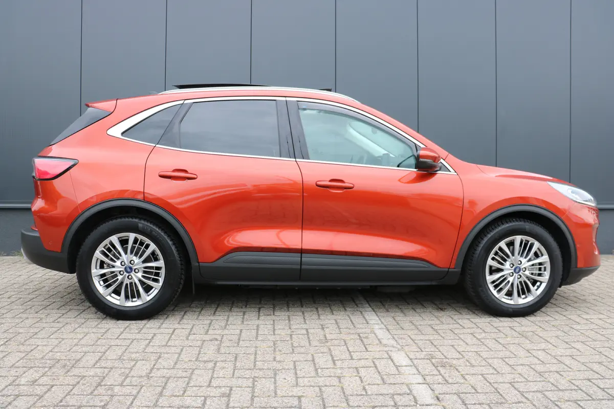 2.5 PHEV ST-Line X | Panorama schuif-/kanteldak | Voorstoelen verwarmd | Achterbank verwarmd | Stuurwiel verwarmd | Navi | Camera |