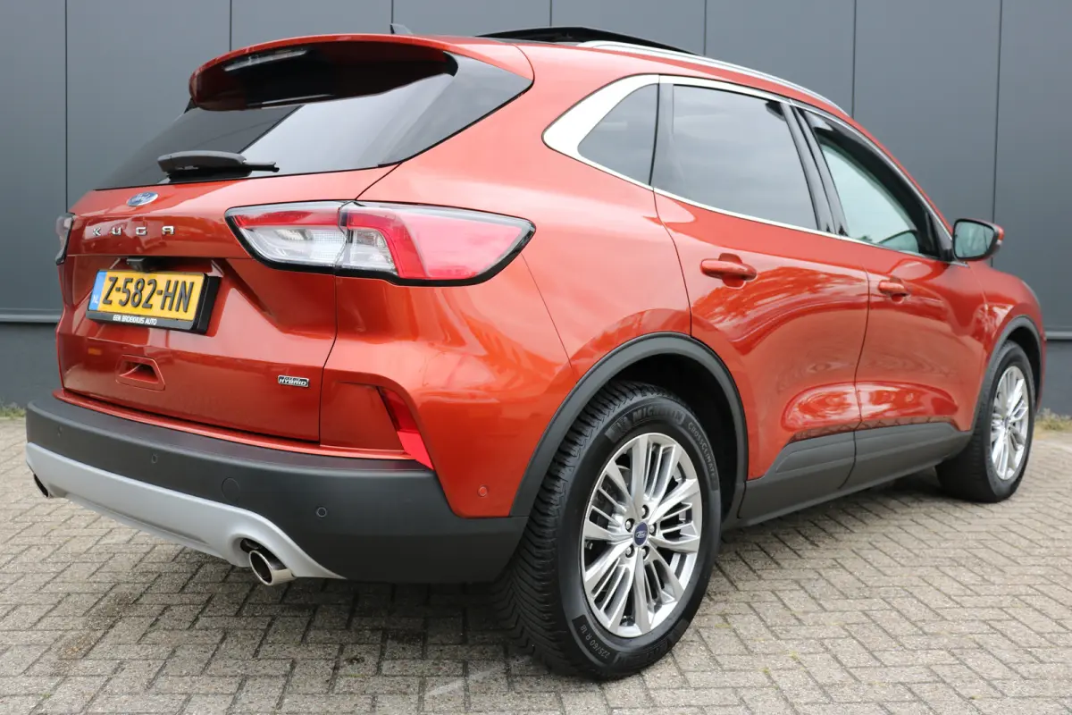 2.5 PHEV ST-Line X | Panorama schuif-/kanteldak | Voorstoelen verwarmd | Achterbank verwarmd | Stuurwiel verwarmd | Navi | Camera |