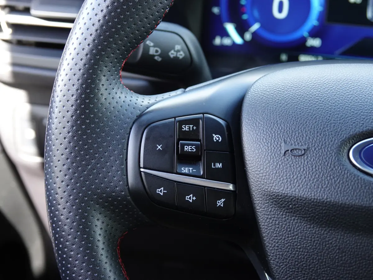 2.5 PHEV ST-Line NAVI | CRUISE | LMV | PDC V+A