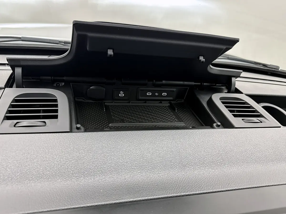 320 L3H2 Pro 81kWh Nieuw Led Snelladen Carplay Betimmering