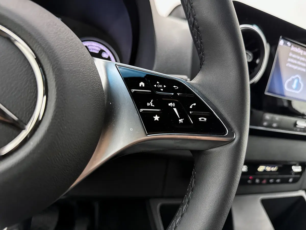 320 L3H2 Pro 81kWh Nieuw Led Snelladen Carplay Betimmering
