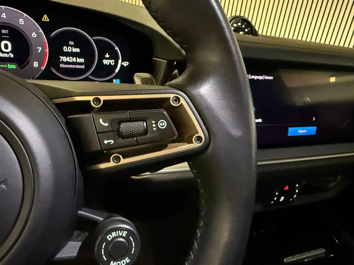 3.0 E-Hybrid SPORT DESIGN-SOH 91%-18 VOUDIG-BIJRIJDER DISPLAY-TREKHAAK-BOSE-SPORTUITLAAT-BTW