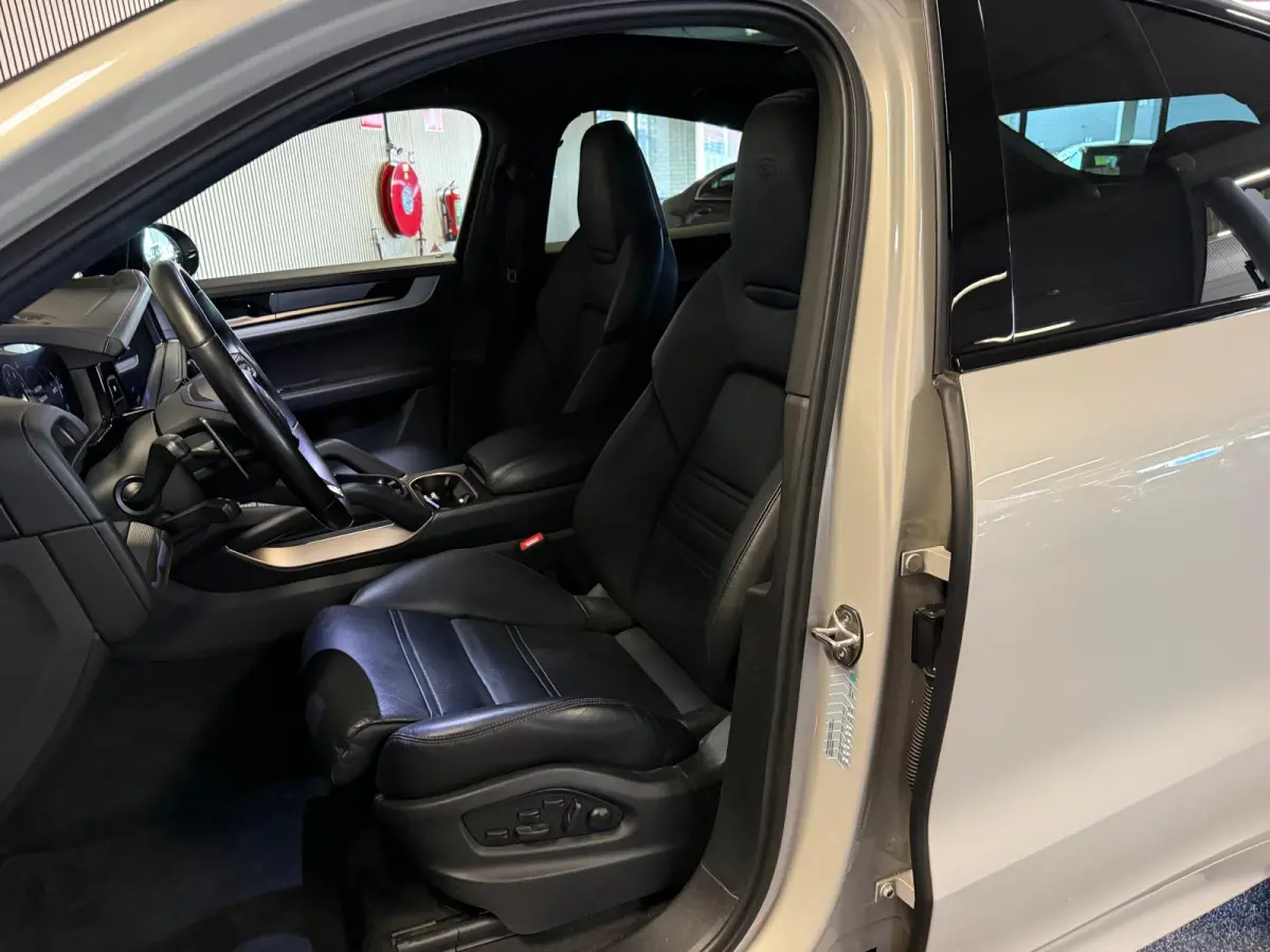 3.0 E-Hybrid SPORT DESIGN-SOH 91%-18 VOUDIG-BIJRIJDER DISPLAY-TREKHAAK-BOSE-SPORTUITLAAT-BTW