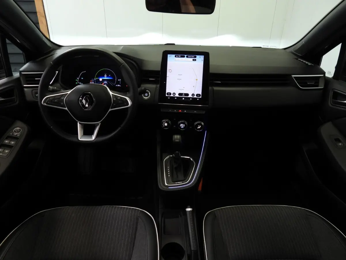 1.6 E-Tech Hybrid 140 Intens NAVI/360CAM/CLIMA/LED/17"LMV!