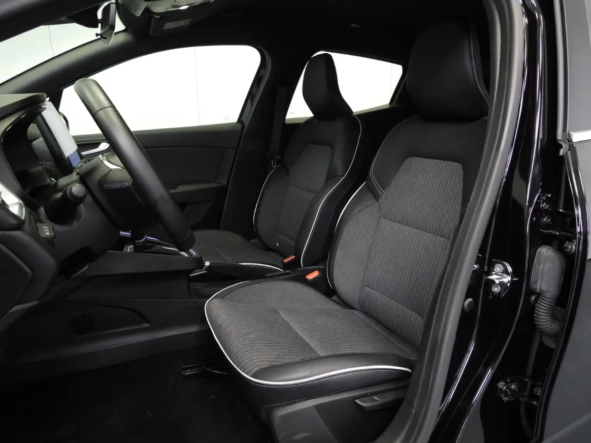 1.6 E-Tech Hybrid 140 Intens NAVI/360CAM/CLIMA/LED/17"LMV!