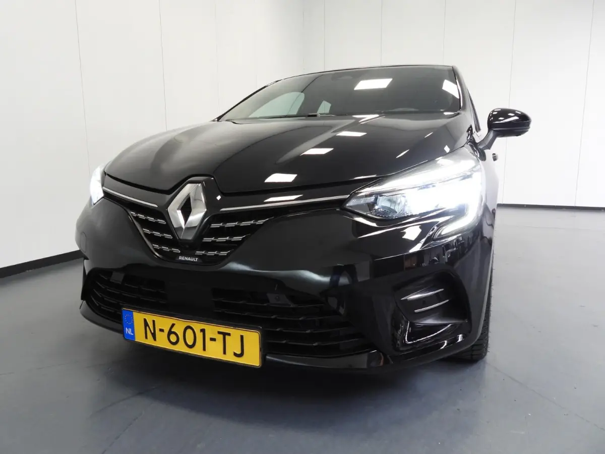 1.6 E-Tech Hybrid 140 Intens NAVI/360CAM/CLIMA/LED/17"LMV!