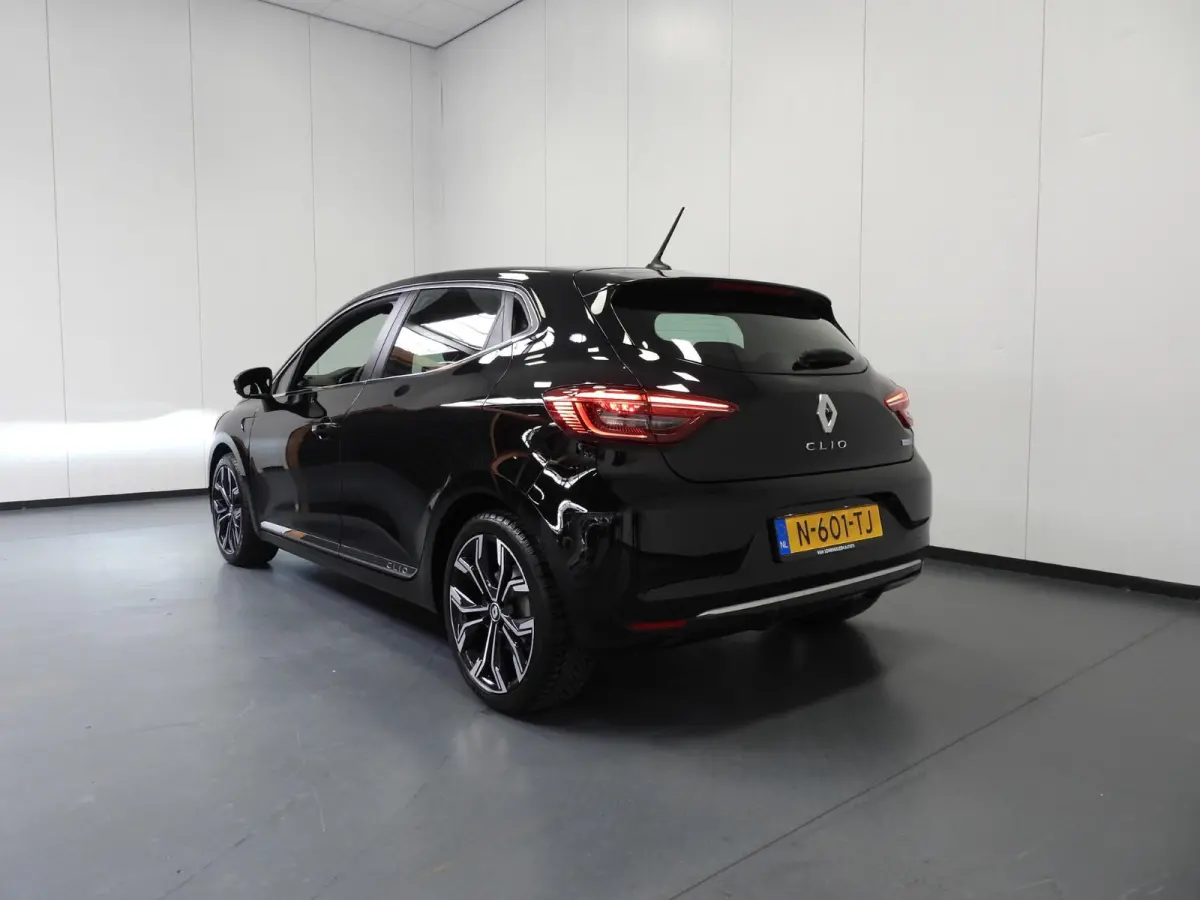 1.6 E-Tech Hybrid 140 Intens NAVI/360CAM/CLIMA/LED/17"LMV!