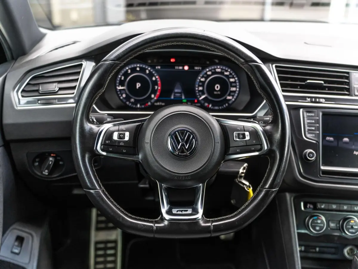 2.0 TSI 4Motion Highline|PANO|CRUISE|APP.