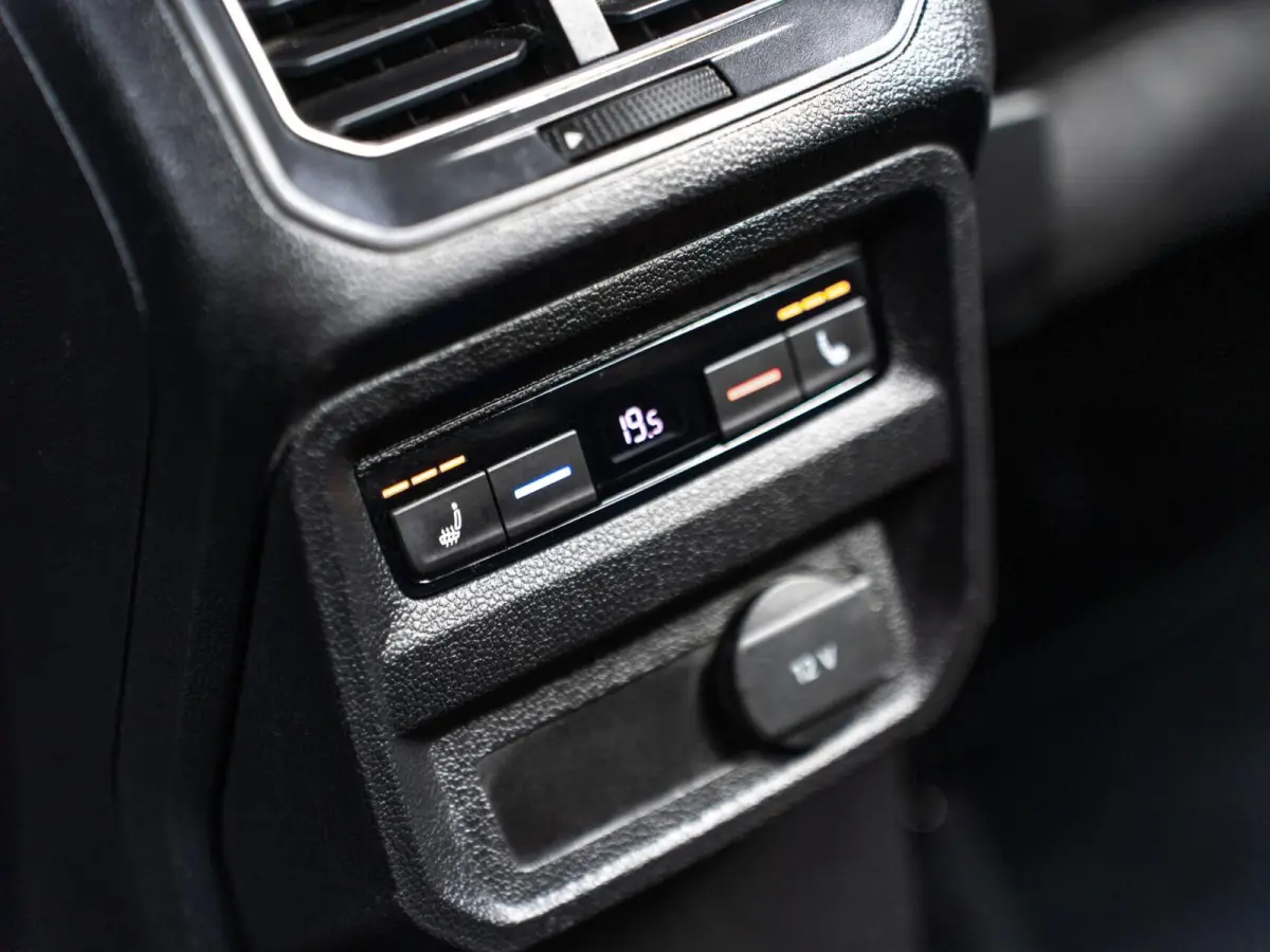 2.0 TSI 4Motion Highline|PANO|CRUISE|APP.