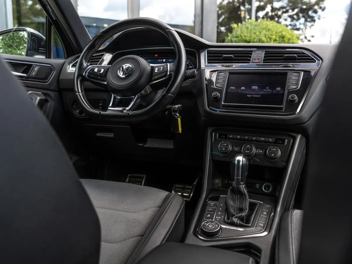2.0 TSI 4Motion Highline|PANO|CRUISE|APP.