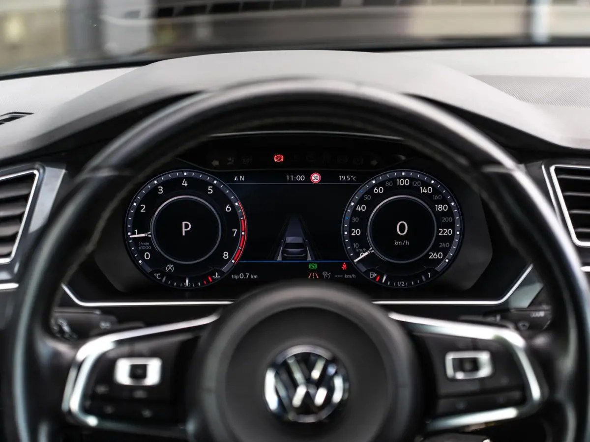 2.0 TSI 4Motion Highline|PANO|CRUISE|APP.