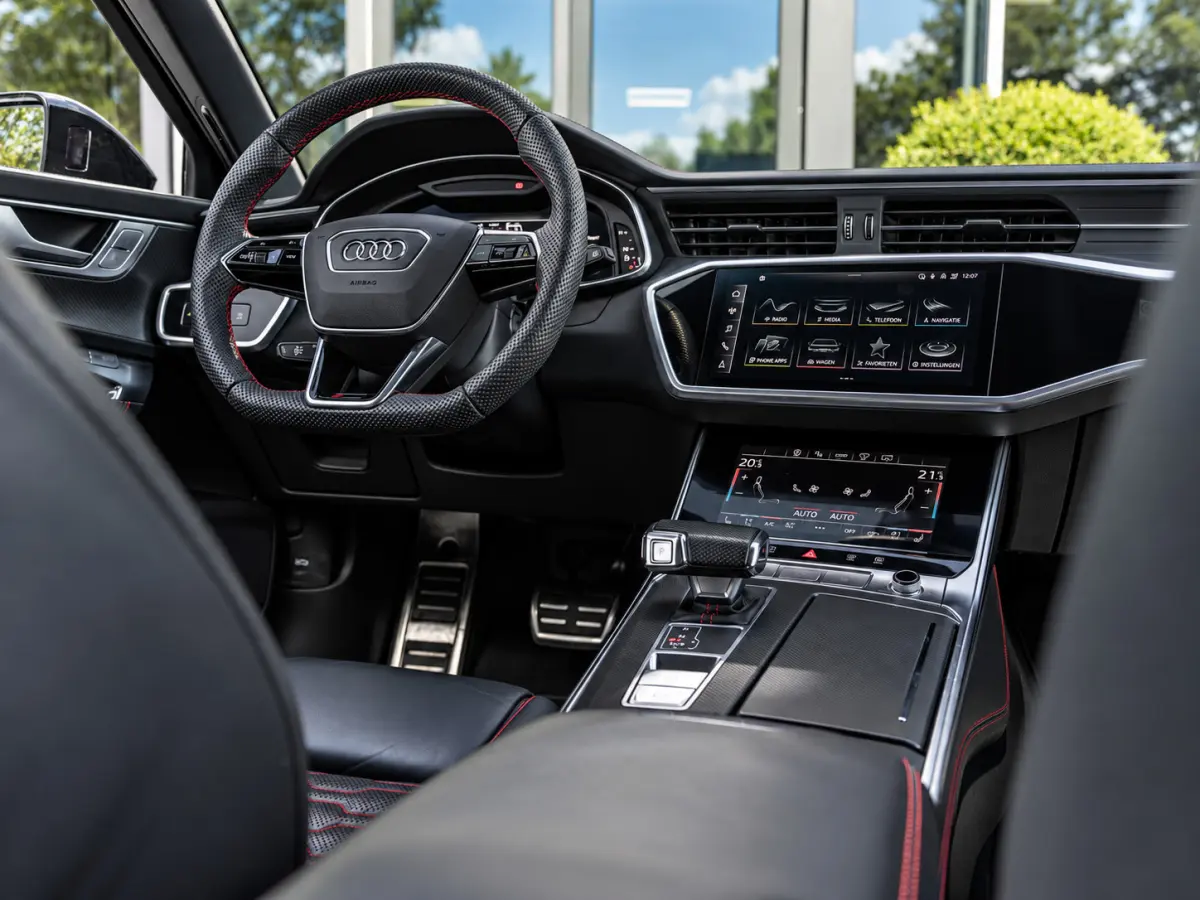 4.0 TFSI Quattro|PANO|B&O|360|ACC|22''|CARBON
