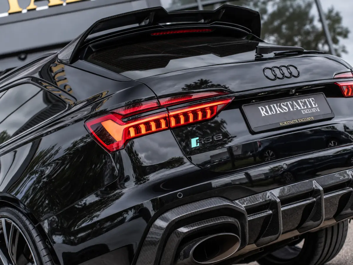 4.0 TFSI Quattro|PANO|B&O|360|ACC|22''|CARBON