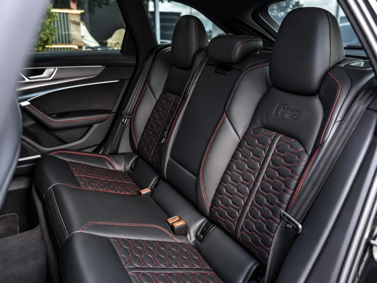 4.0 TFSI Quattro|PANO|B&O|360|ACC|22''|CARBON
