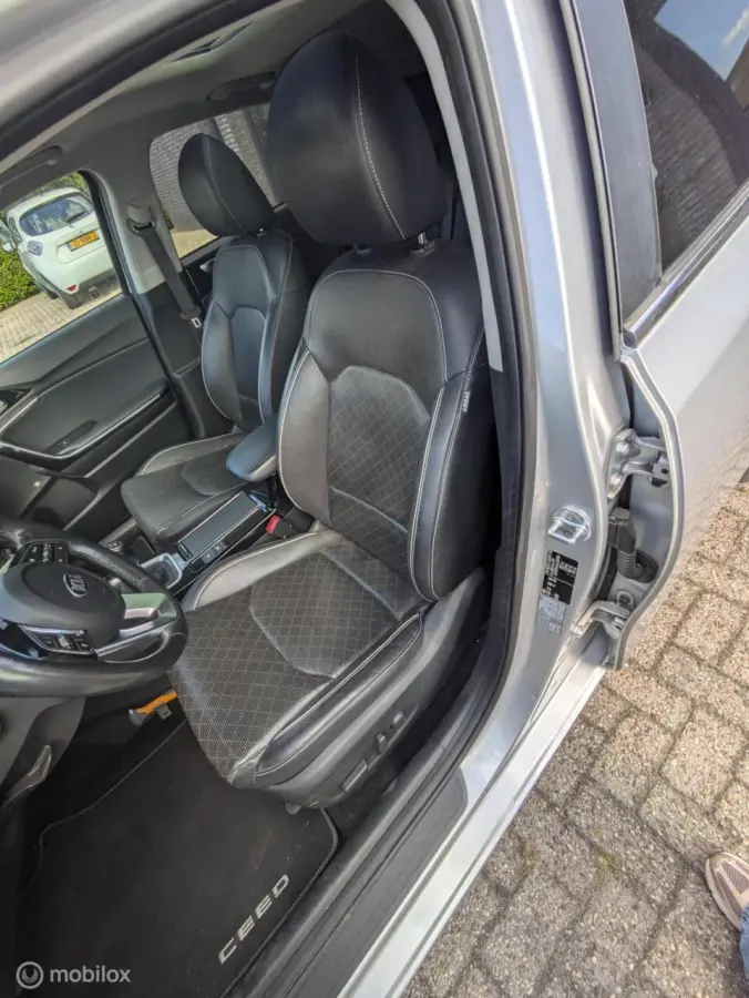 1.4 T-GDi ExecutiveLine