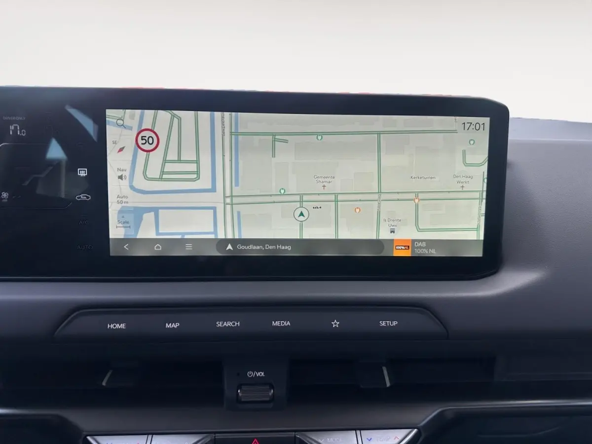 Air 42.2 kWh | Enkele op voorraad | 3000.- inruilkorting | Stoel/Stuurverwarming | Wireless Carplay/Auto |