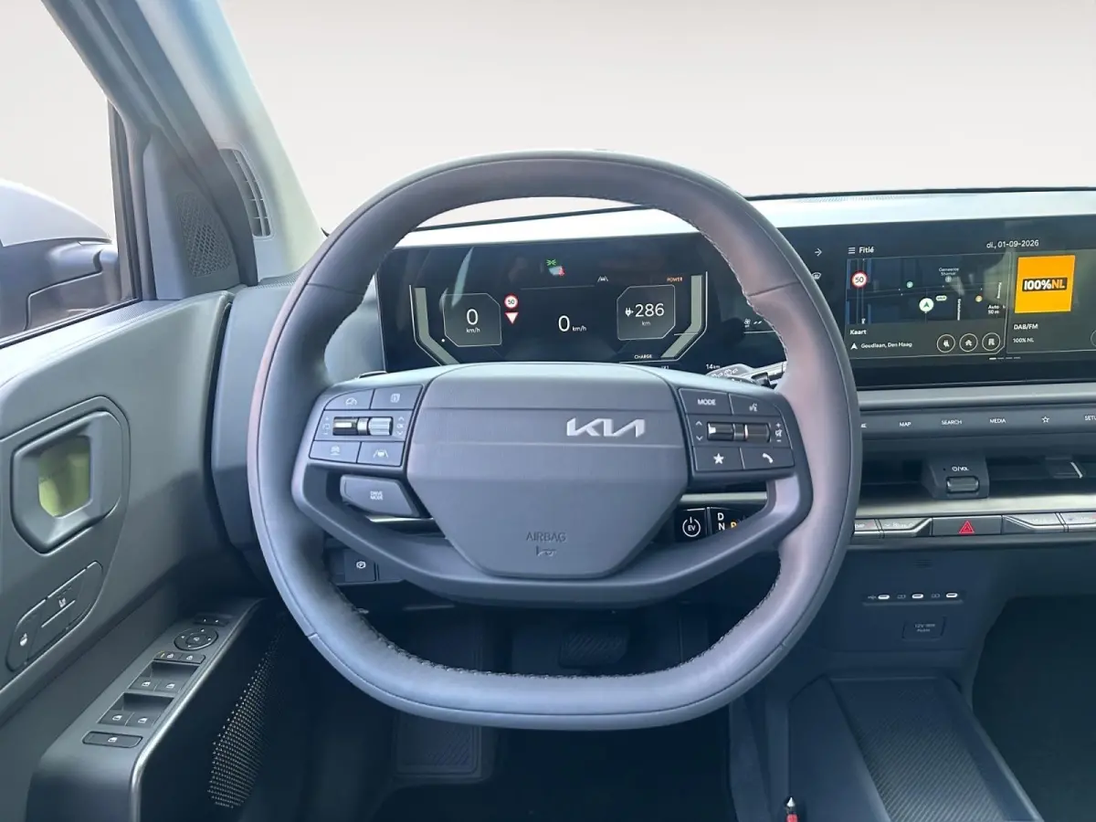 Air 42.2 kWh | Enkele op voorraad | 3000.- inruilkorting | Stoel/Stuurverwarming | Wireless Carplay/Auto |