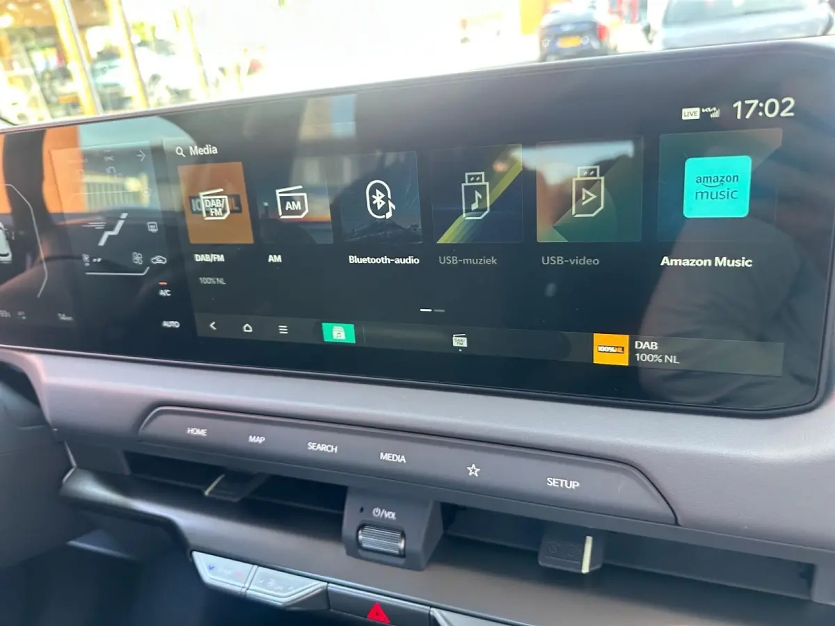 Air 42.2 kWh | Enkele op voorraad | 3000.- inruilkorting | Stoel/Stuurverwarming | Wireless Carplay/Auto |