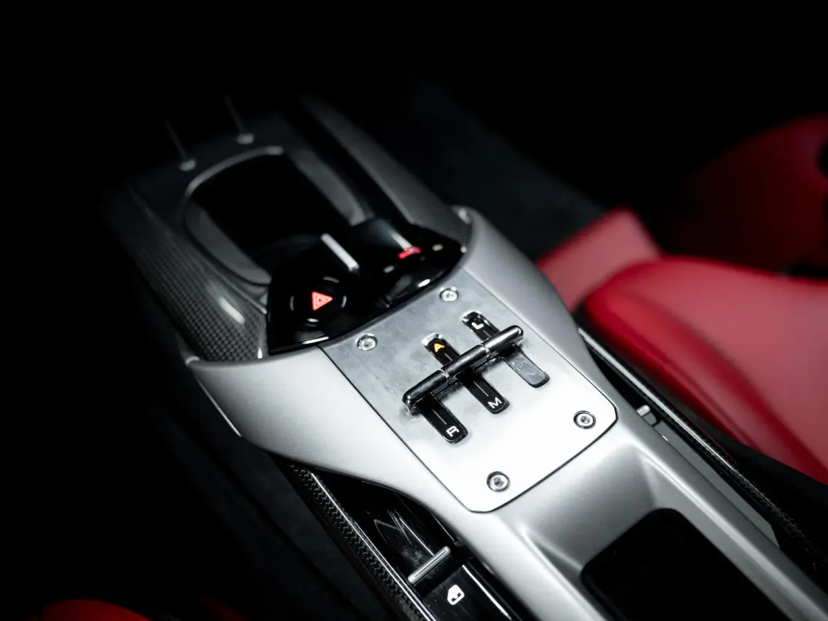 6.5 V12 | Carbon | Lift | Carplay | 360° | Racing Seats | Origineel NL | PPF |