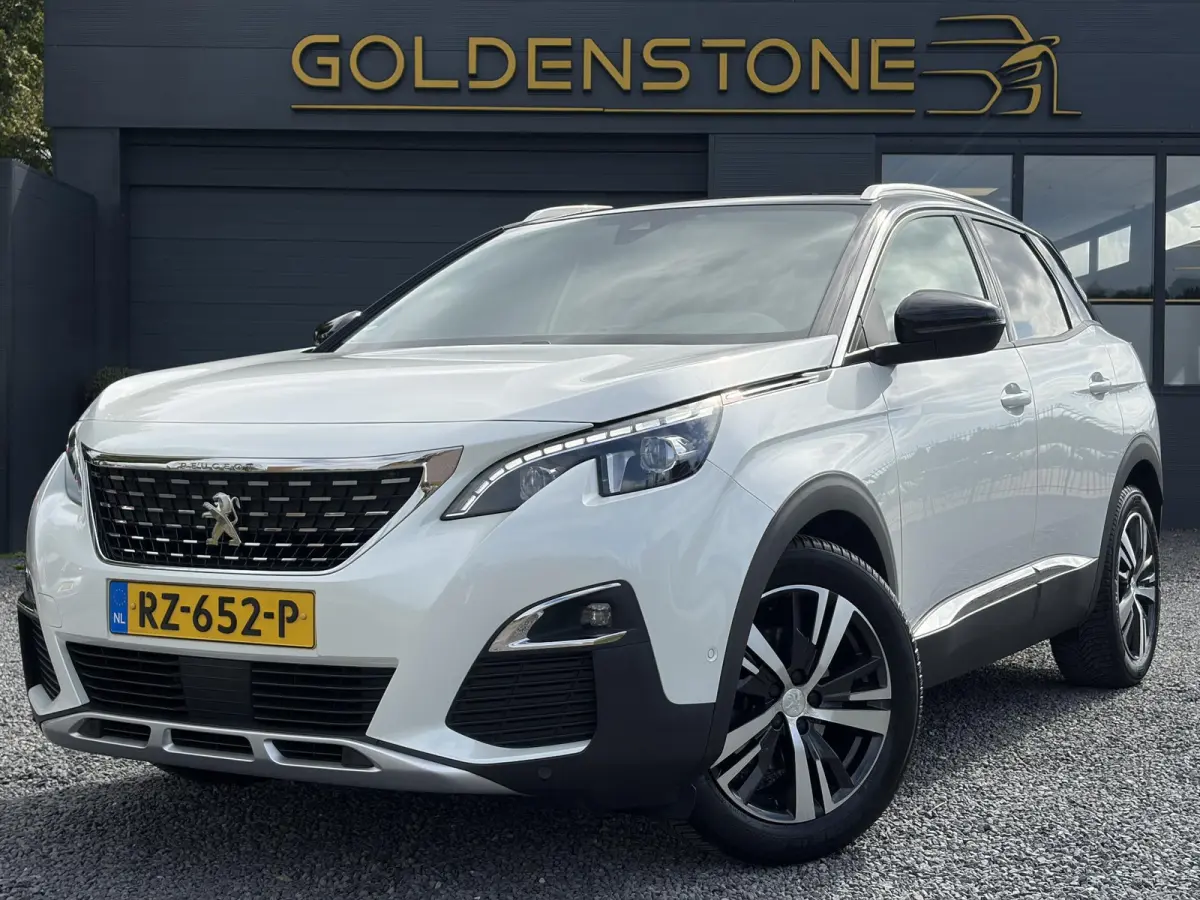 1.2 PureTech Allure ✓1e Eigenaar✓D-riem vv 2024✓360° Camera✓Navi✓Trekhaak✓Carplay✓131pk✓Dealer Onderhouden✓Keyless✓Memory stoelen✓Halfleder✓Pdc V+A✓Stoelverw✓Dod
