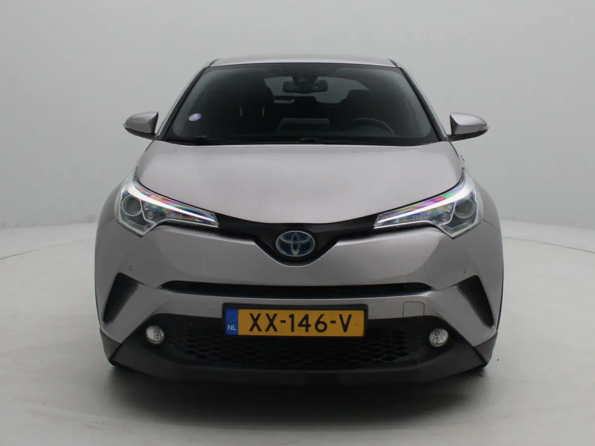 1.8 Hybrid Style | Navigatie | Climate Control | Stoelverwarming | Cruise Control |