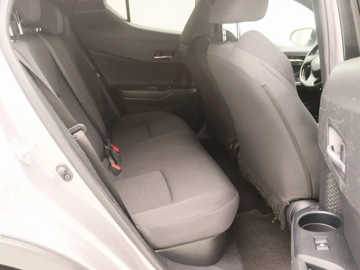 1.8 Hybrid Style | Navigatie | Climate Control | Stoelverwarming | Cruise Control |