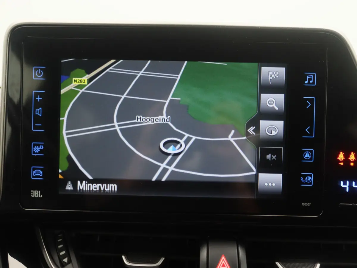 1.8 Hybrid Style | Navigatie | Climate Control | Stoelverwarming | Cruise Control |