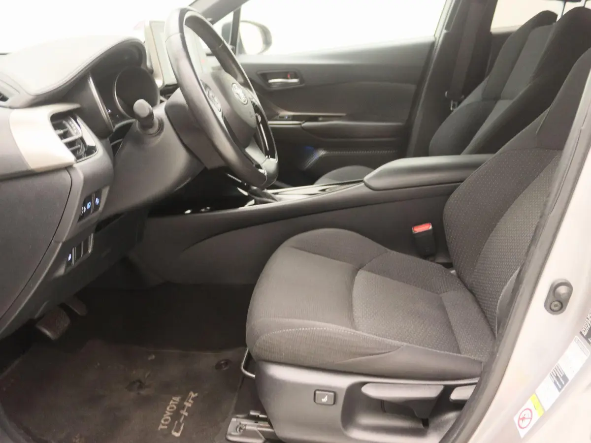1.8 Hybrid Style | Navigatie | Climate Control | Stoelverwarming | Cruise Control |
