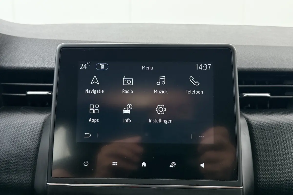 1.0 92 PK TCe Business Zen Trekhaak Camera Carplay DAB