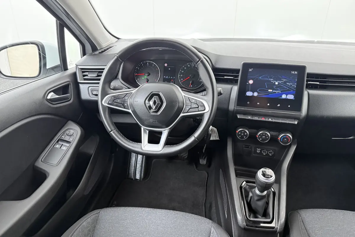 1.0 92 PK TCe Business Zen Trekhaak Camera Carplay DAB