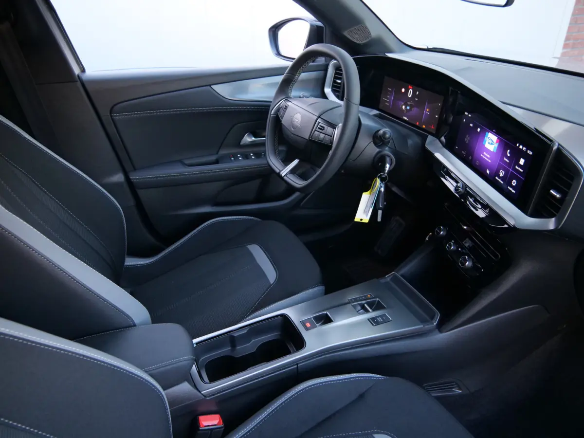 1.2 Turbo Hybrid GS 145 Pk Automaat Apple Carplay / DAB / Camera